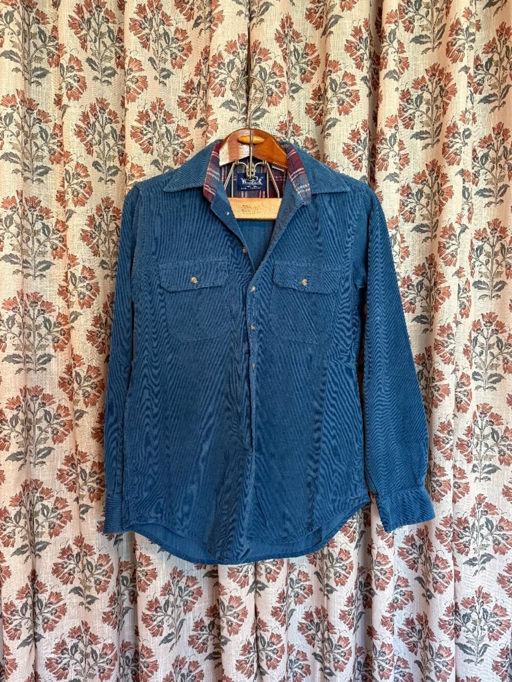 Men's Woolrich Corduroy Shirt Medium